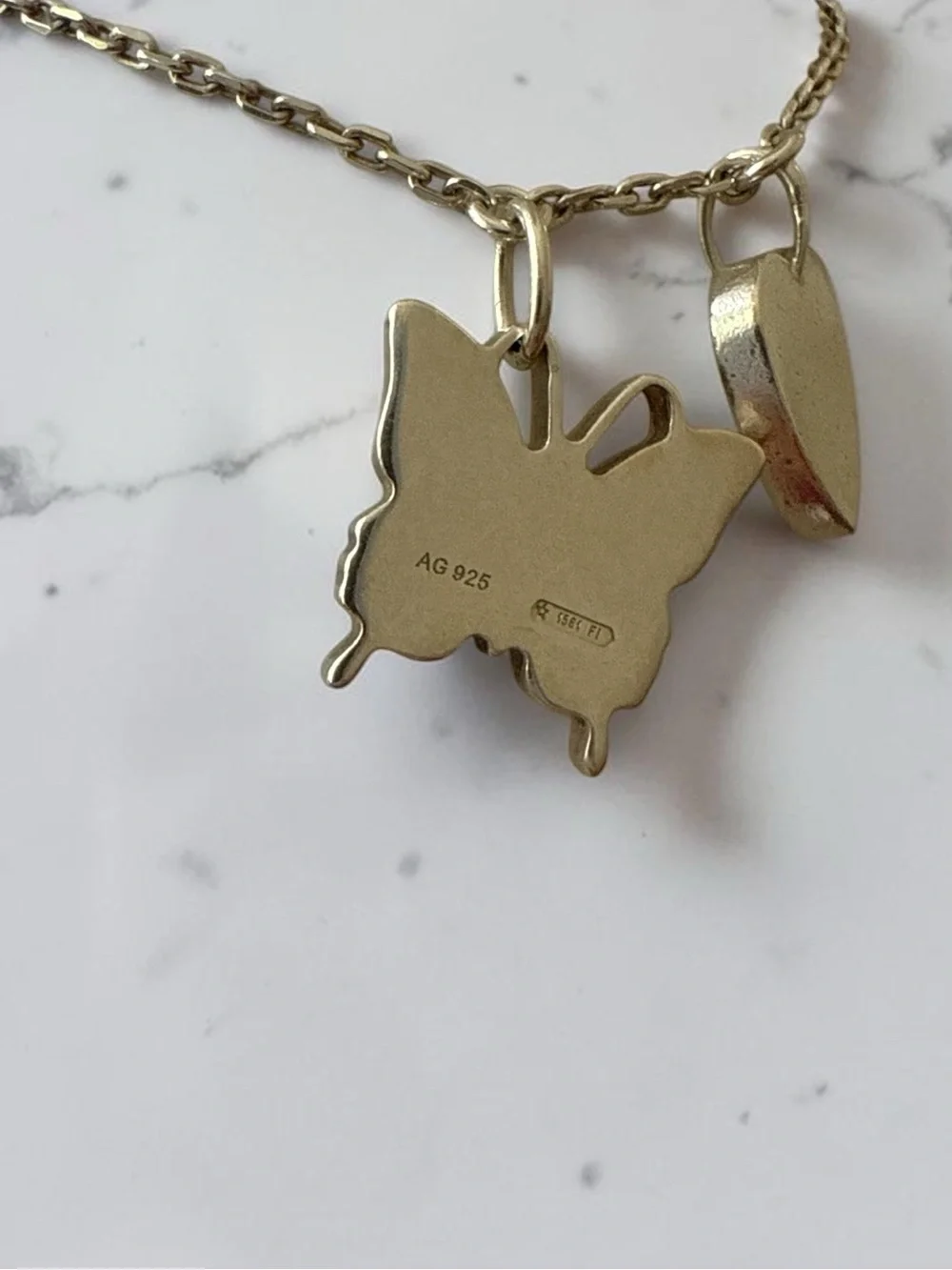 GUCCI 925 Sterling Silver Trademark Heart Butterfly Charm Chain Bracelet 16